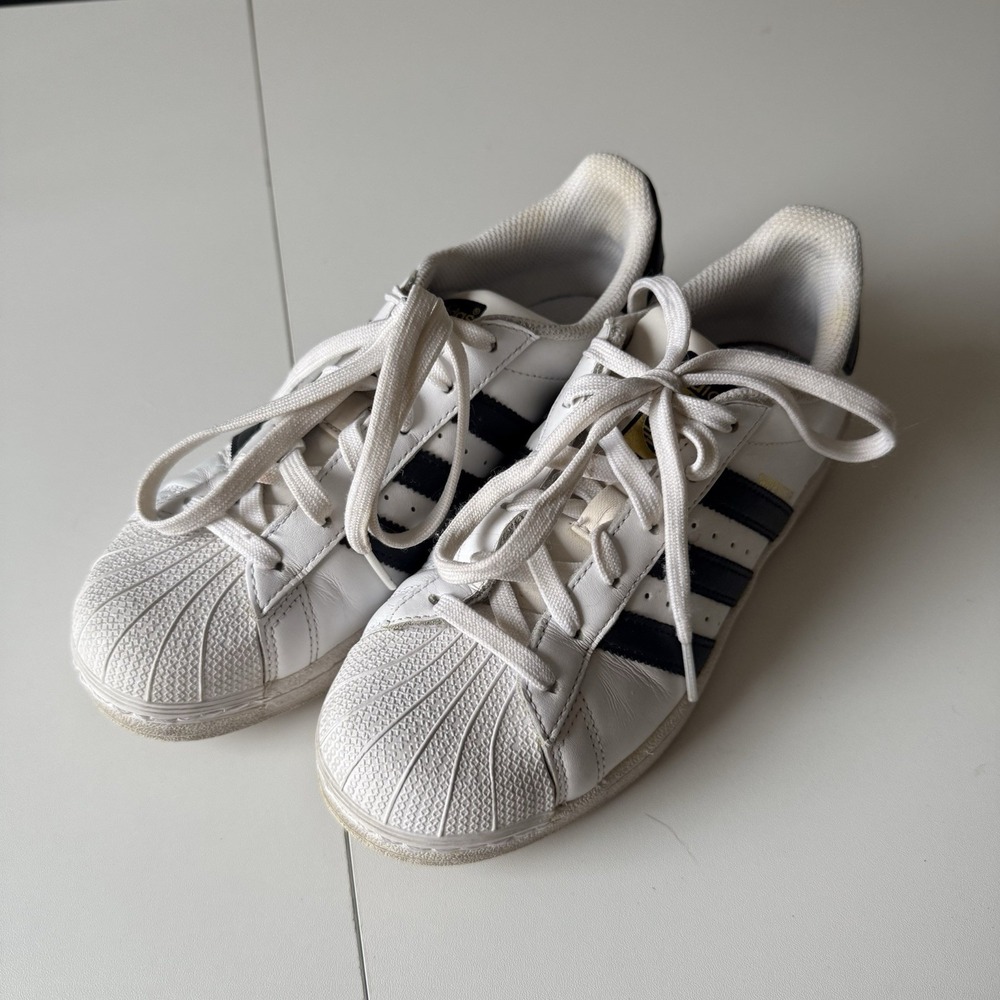adidas Superstar‎ Black And White Women's Size 5 Sneakers